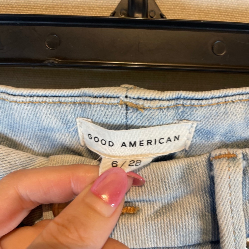 Good American High Rise Skinny Jeans Light Wash Raw Hem Size 6 28 B74 - Picture 4 of 8